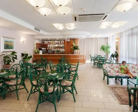 Hotell Joli Alba Adriatica