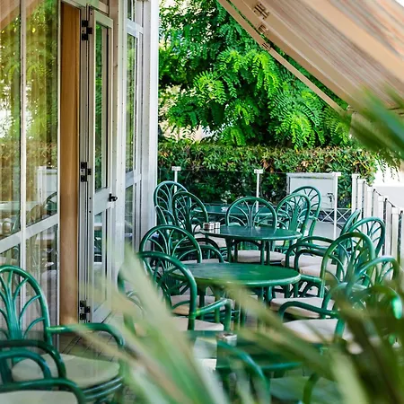 Hotell Joli Alba Adriatica